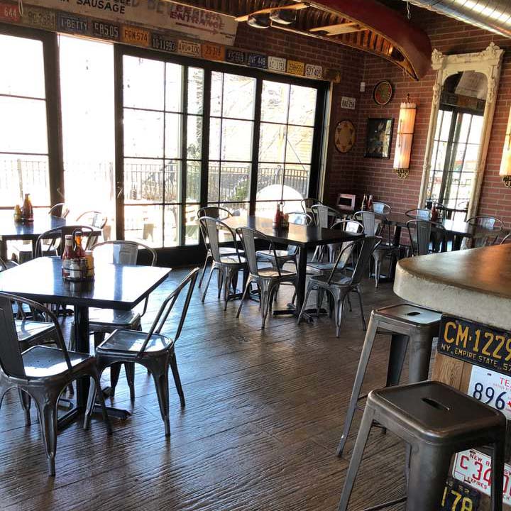 About Us Balloons Restaurant &